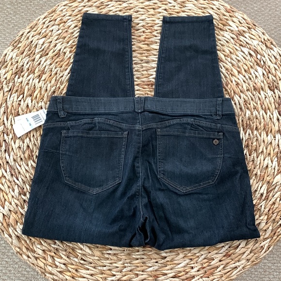 Democracy Ab Solution Booty Lift Jegging - Picture 8 of 16